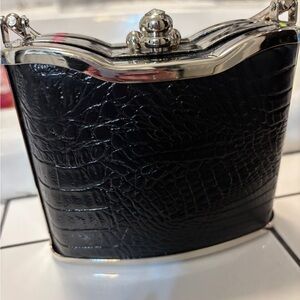 Vintage y2k Black pillbox cocktail bag with Silver Clasp 1980s style